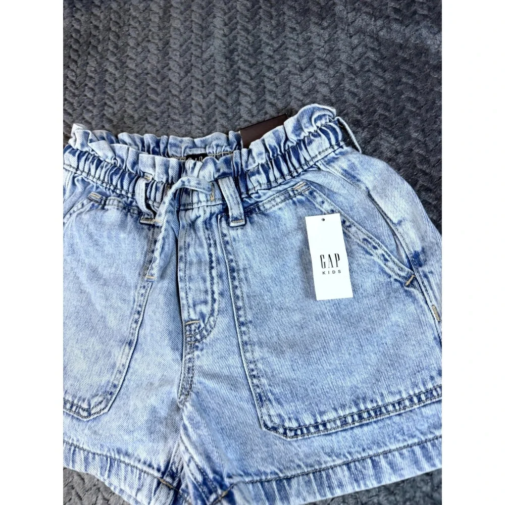 GAP these paperbag
